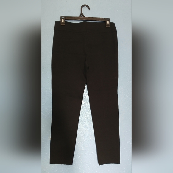 Women's Black Pants - Picture 3 of 4